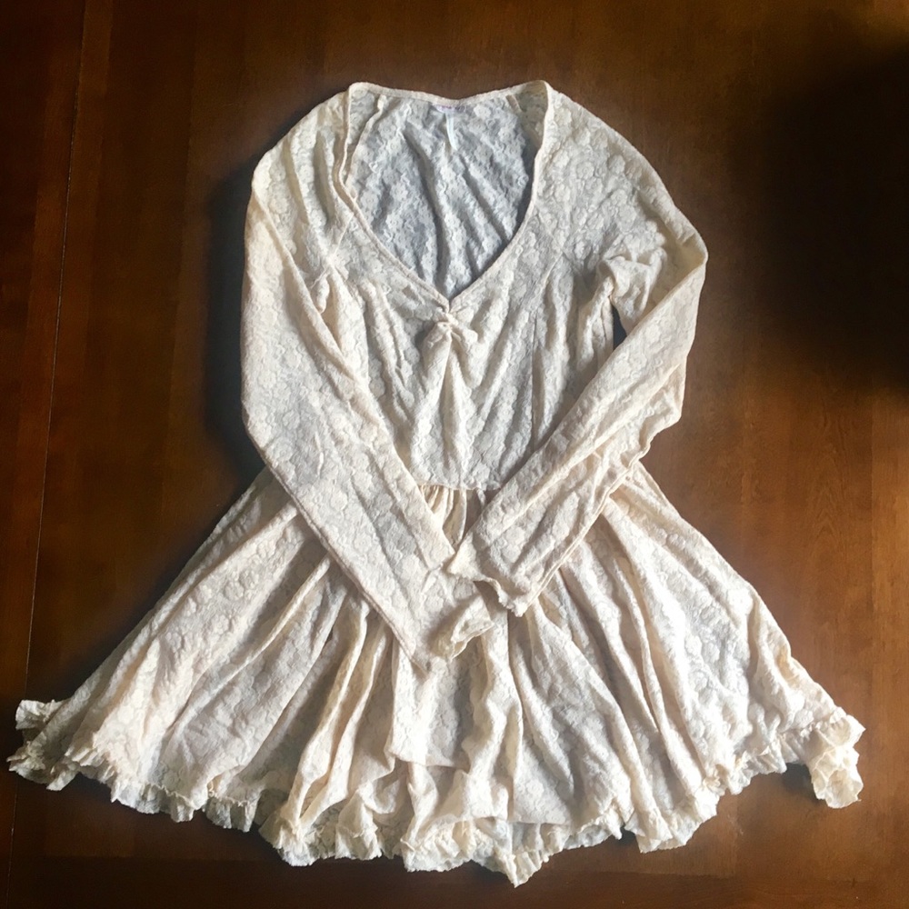 Ivory Free People “vintage” lace dress